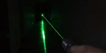 Show you the real power of 1000mW green laser pointer