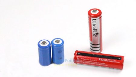 Does your pointer use 18650 or 16340 batteries?