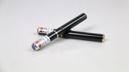 Yellow Laser Beam 589nm 5mW Laser Pointer